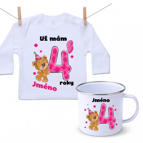 Sada Mám 4 roky s Medvídkem a jménem dítěte Dívka