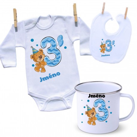 Sada Sada 3 roky s Medvídkem a jménem dítěte Chlapec