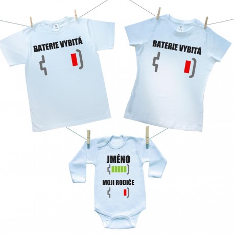 Rodinná sada (body s dlouhým rukávem) Baterie nabitá/vybitá rodiče se jménem