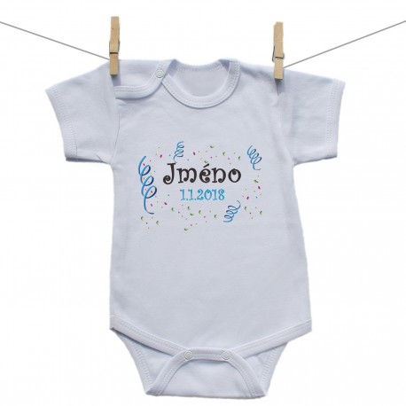 Body s krátkým rukávem se jménem dítěte a datem Chlapec