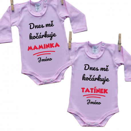  Dnes mě kočárkuje maminka a tatínek