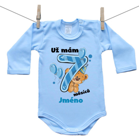 Modré body s dlouhým rukávem Už mám 7 měsíců s medvídkem a jménem dítěte Chlapec Modré body s dlouhým rukávem Už mám 7 měsíců s medvídkem a jménem dítěte Chlapec
